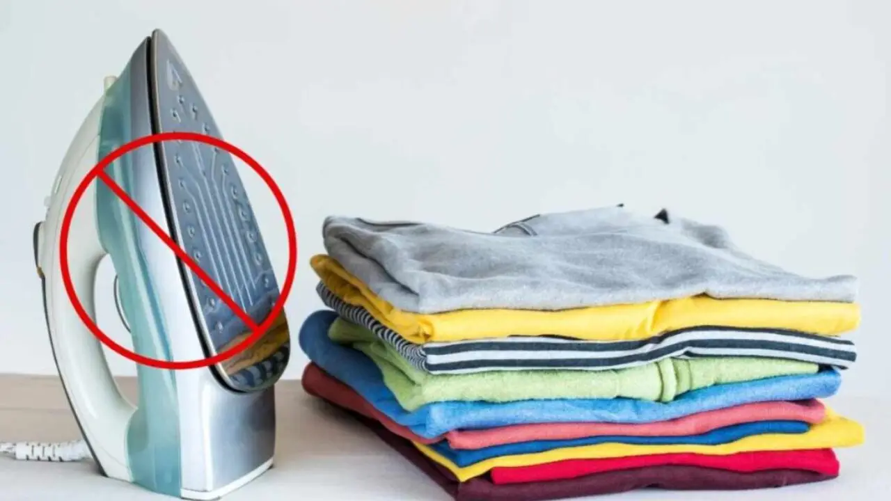 Il segreto per stirare meno e avere vestiti perfetti