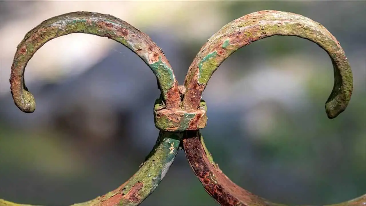 Come togliere la ruggine dai metalli in casa